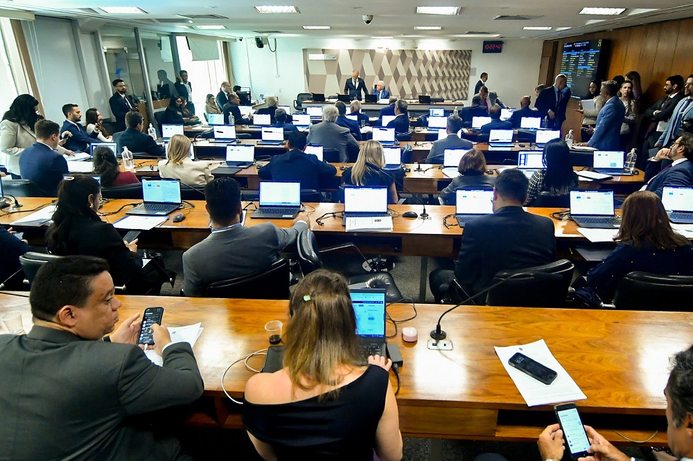 CCJ do Senado