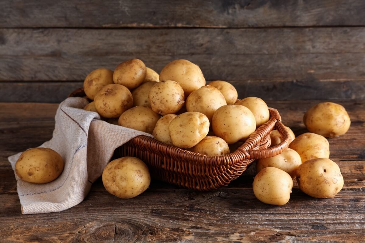 A batata é um tubérculo versátil e nutritivo que pode apoiar a saúde e o bem-estar do corpo 