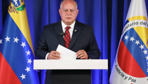 O ministro Diosdado Cabello anuncia a prisão do ex-deputado opositor Juan Pablo Guanipa