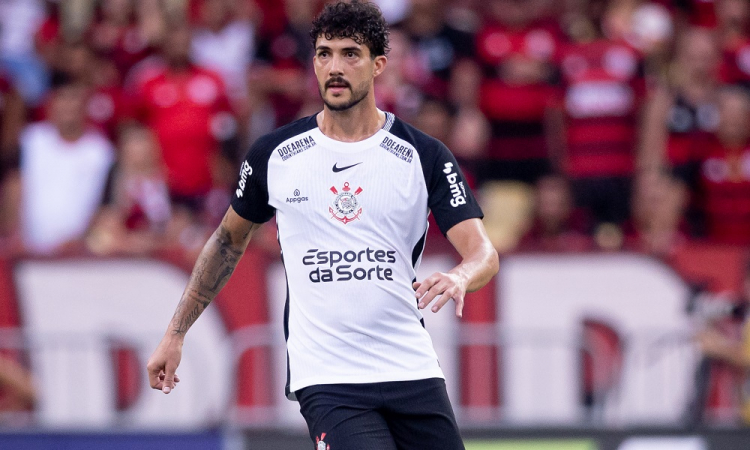 Gustavo Henrique passará por cirurgia e vira desfalque no Corinthians