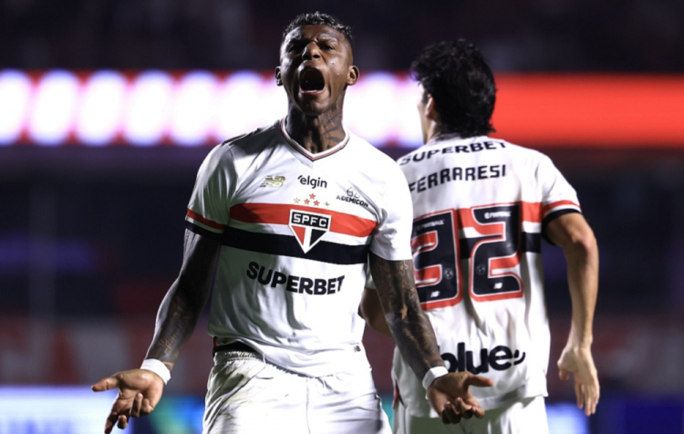São Paulo marca duas vezes no segundo tempo e vence o Grêmio de virada no MorumBis