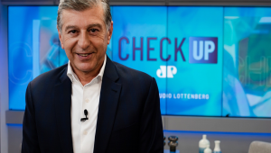 Referência na saúde brasileira, o Dr. Claudio Lottenberg apresenta o programa Check-Up na Jovem Pan News