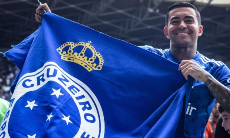Cruzeiro rescinde contrato com Dudu cinco meses após anunciar contratação com status de ídolo