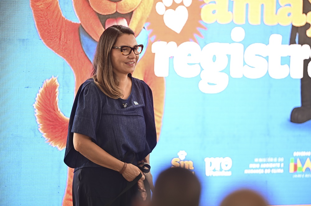 Janja durante assinatura do Decreto Presidencial que institui o Programa Nacional de Proteção e Manejo Populacional Ético de Cães e Gatos (ProPatinhas)