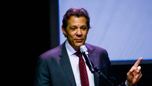 SP - HADDAD / REFORMA TRIBUTÁRIA - ECONOMIA - O Ministro da Fazenda, Fernando Haddad e especialistas analisam os impactos da Reforma Tributária em diversos setores da indústria, na manhã desta terça-feira (25) na sede da Federação das Indústrias do Estado de São Paulo, na região da Avenida Paulista.