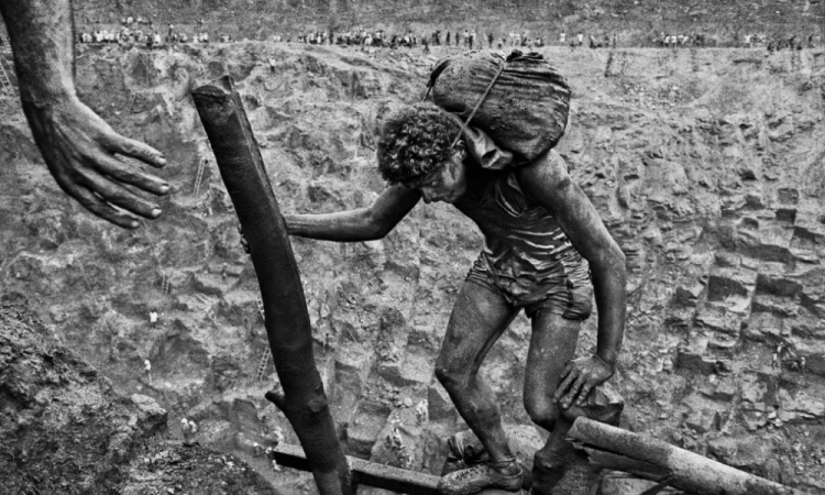 'Gold - Serra Pelada Gold Mine' by Sebastião Salgado