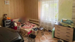 mãe tenta matar filha na rússia