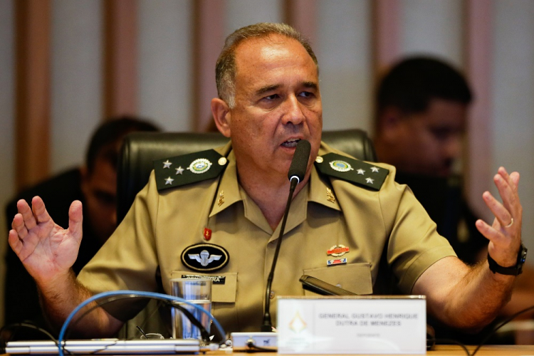 Ex-comandante militar do Planalto é intimado para depor em ação penal sobre tentativa de golpe