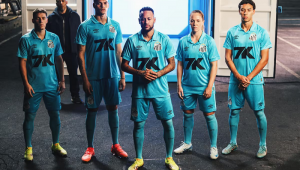 Santos homenageia Neymar com lançamento de camisa azul-turquesa: 'Grande simbolismo'