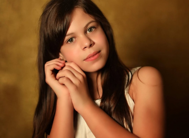 Milena Brandão, atriz-mirim do SBT que morreu após ser internada com um tumor no cérebro
