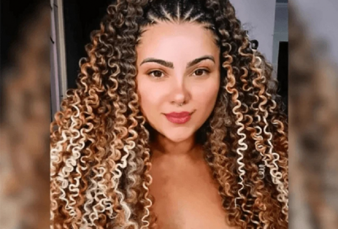 Amanda Caroline de Almeida