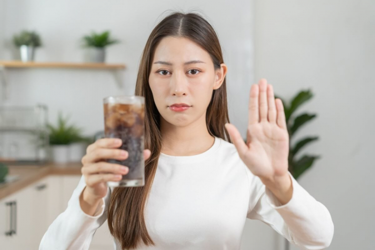 Veja como o consumo de refrigerante favorece pedras nos rins