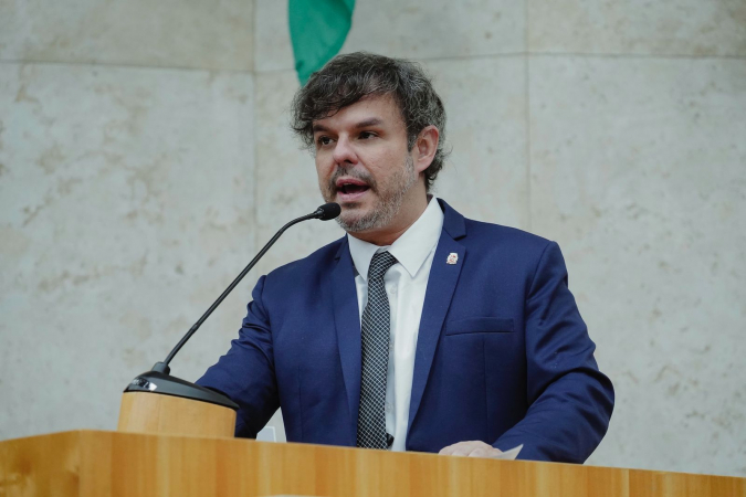 O vereador Adrilles Jorge, do União Brasil