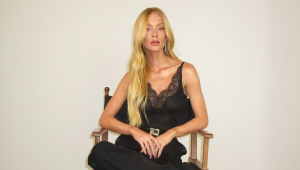 Marina Ruy Barbosa surpreende fãs ao abandonar o cabelo ruivo e aparecer loira