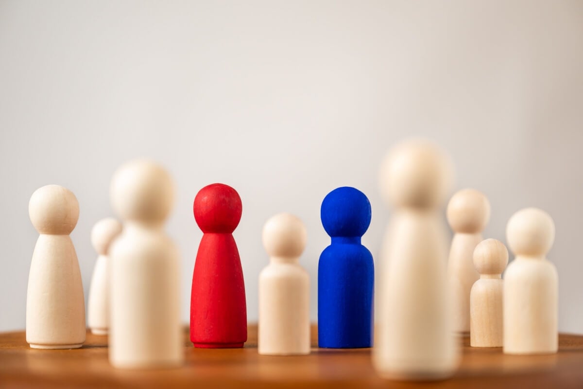 A constelação familiar lida com questões profundas e emocionais 