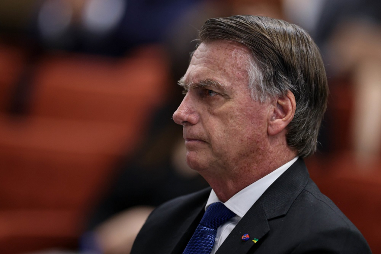 ‘Se eu puder ficar à vontade, vão ser horas’, diz Bolsonaro sobre depoimento no STF