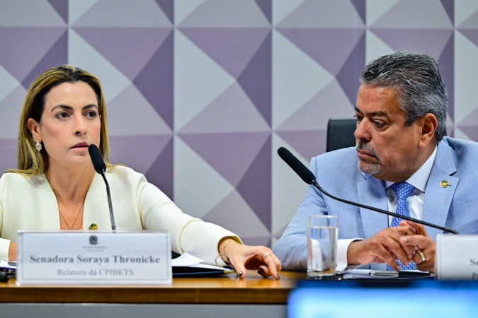 Soraya Thronicke, relatora da CPI das Bets, e Dr. Hiran, presidente da comissão