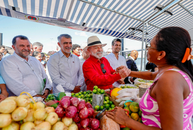 Cerimônia de Entrega de Títulos de Regularização Fundiária e de Assinatura de Acordo de Cooperação Técnica entre Governo Federal e Estado do Tocantins