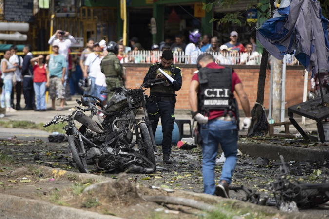 Atentado Colômbia