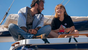 O brasileiro Thiago Ávila acompanha a ativista Greta Thunberg