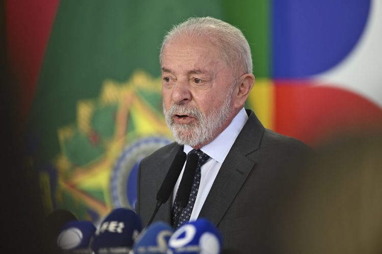 Lula nega erro da Fazenda com aumento do IOF e busca acordo com Congresso para solucionar impasse