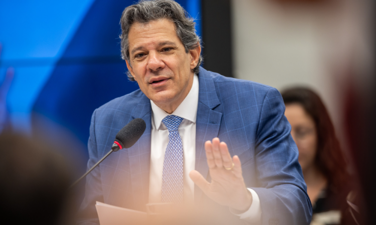 Veto ao IOF abala relação entre governo Lula e Congresso
