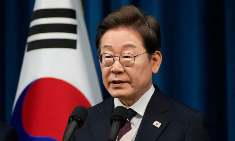 Novo presidente da Coreia do Sul faz alerta sobre protecionismo ao assumir o cargo