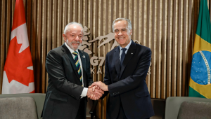 Reunião com o Primeiro-Ministro do Canadá, Mark Carney Presidente da República, Luiz Inácio Lula da Silva, durante reunião com o Primeiro-Ministro do Canadá, Mark Carney. Kananaskis, Alberta - Canadá. Foto: Ricardo Stuckert / PR