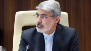 O embaixador iraniano Ali Bahreini