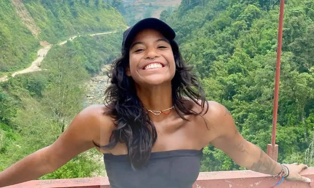 A situação da turista brasileira Juliana Marins, de 26 anos, que se acidentou durante uma trilha no Monte Rinjani, na Indonésia, segue indefinida.
