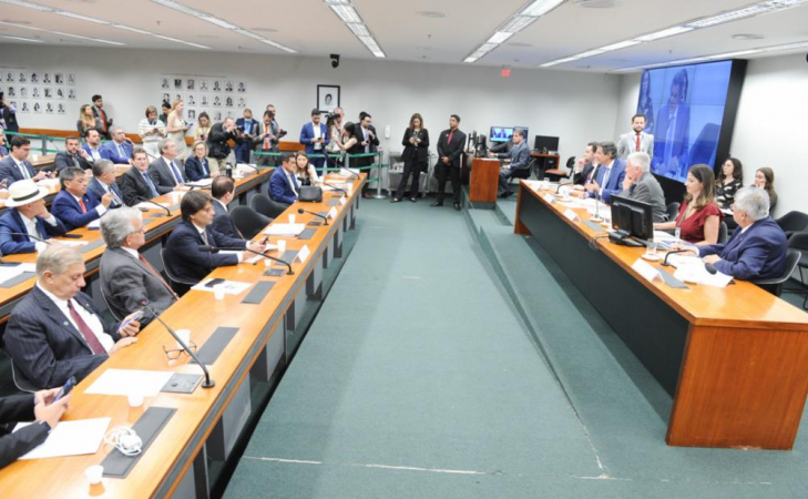 O ministro da Fazenda, Fernando Haddad, participa de audiência na Comissão De Finanças da Câmara dos Deputados