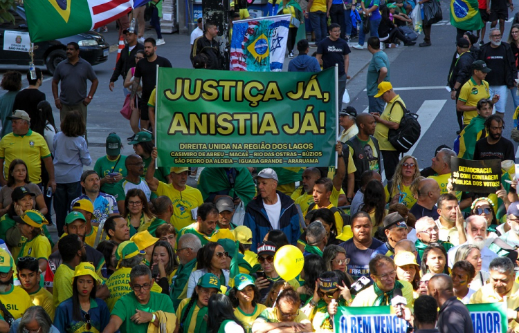 Bolsonaro convoca ato neste domingo na Avenida Paulista