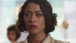 Carol Castro revela que foi perseguida assim como Clarice em ‘Garota do Momento’