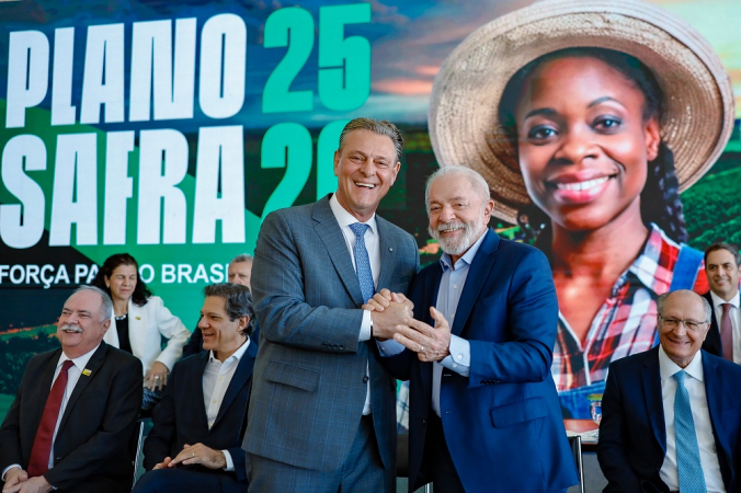 Ministro da Agricultura e Pecuária, Carlos Fávaro e o Presidente da República, Luiz Inácio Lula da Silva