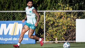 Gabigol durante treino do Cruzeiro na Toca da Raposa 2