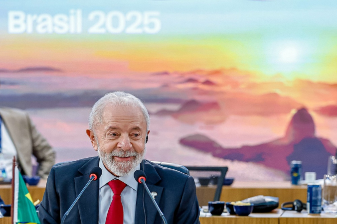 residente da República, Luiz Inácio Lula da Silva, durante a sessão plenária “Paz e Segurança e Reforma da Governança Global”, no Museu de Arte Moderna (MAM)