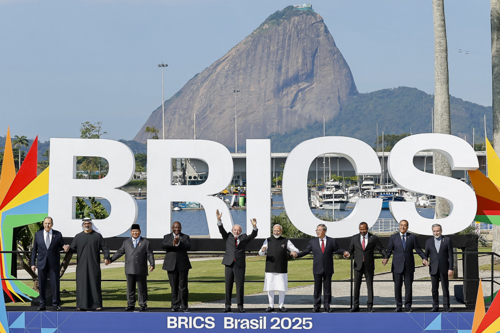 Lula critica FMI e Banco Mundial por financiarem países ricos em vez de emergentes