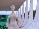 Fachada e estátua do STF