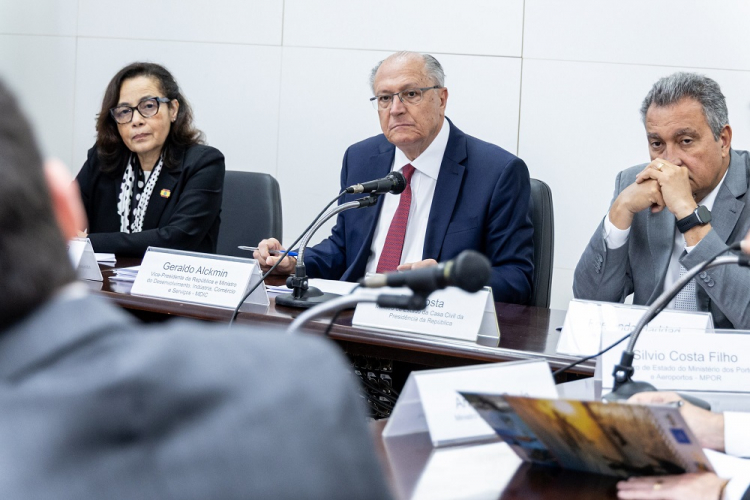 Alckmin defende ações contra sobretaxa de Trump e busca prorrogação
