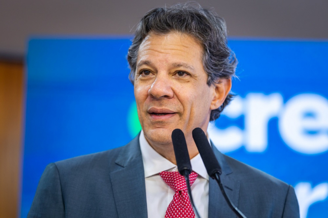 O ministro Fernando Haddad durante sanção e regulamentação do Programa Acredita Exportação
