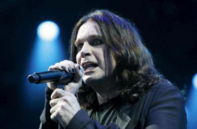 O cantor e artista britânico Ozzy Osbourne se apresenta no palco Hawaii do festival de Hultsfred, na Suécia, em 15 de junho de 2007