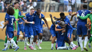 Jogadores do Chelsea comemoram após a final da Copa do Mundo de Clubes da Fifa 2025