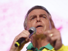 Bolsonaro é alvo de buscas da PF e terá de usar tornozeleira eletrônica