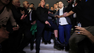 Bolsonaro tornozeleira eletrônica para os jornalistas