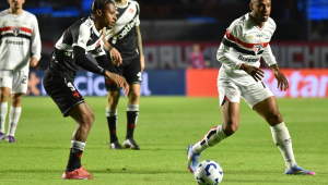 Lucas Ferreira jogador do São Paulo, durante partida contra o Vasco no estádio do Morumbis, pelo Campeonato Brasileiro