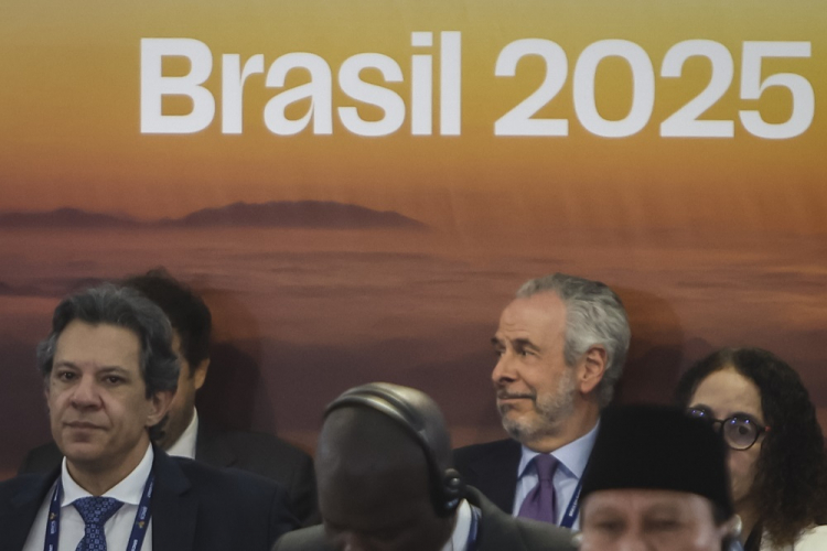 Haddad critica tarifaço de Trump, defende autonomia do Brasil e rebate Tarcísio: ‘É candidato a presidente ou a vassalo’