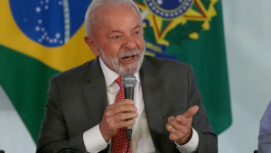 Lula sanciona lei que proíbe teste de cosméticos em animais