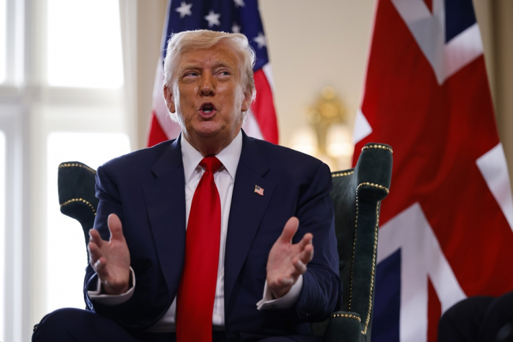 Trump diz que há sinais de uma ‘fome real’ em Gaza