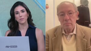 Ex-embaixador brasileiro, Rubens Barbosa, durante entrevista com Soraya Lauand