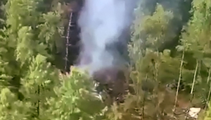 Vista aérea do local da queda do avião de passageiros Antonov AN-24, no extremo leste da Rússia - AFP